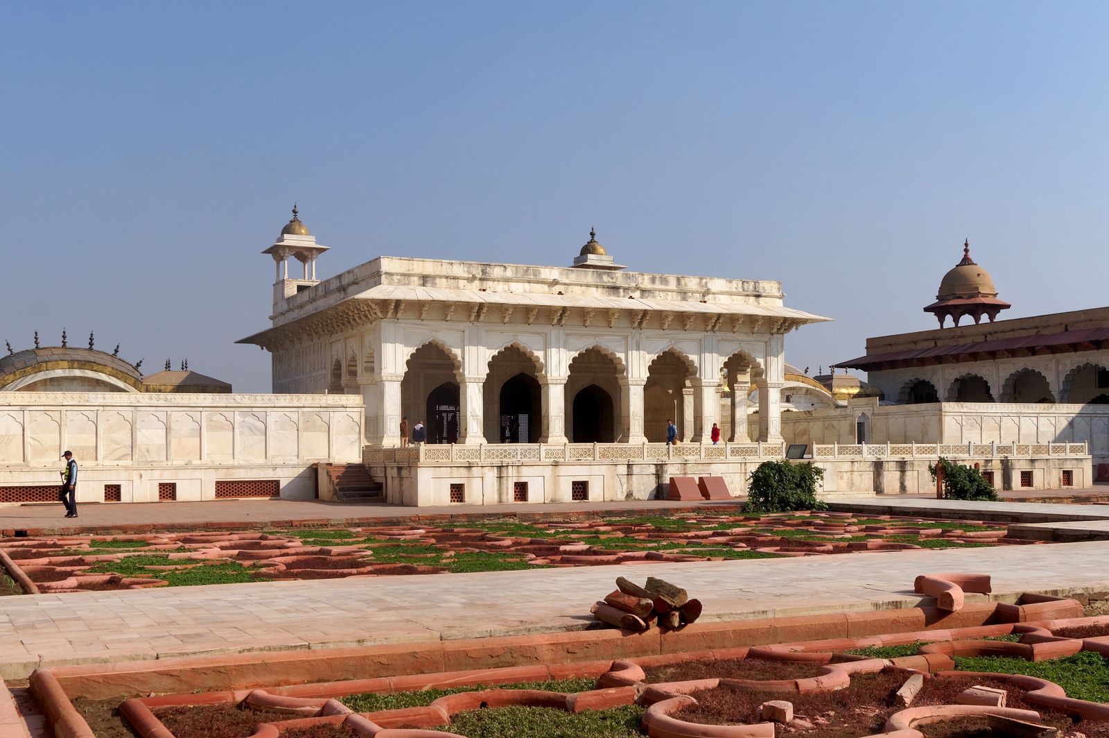 The white marble pillared hall of the Diwan-i-Khas inside Agra Fort
