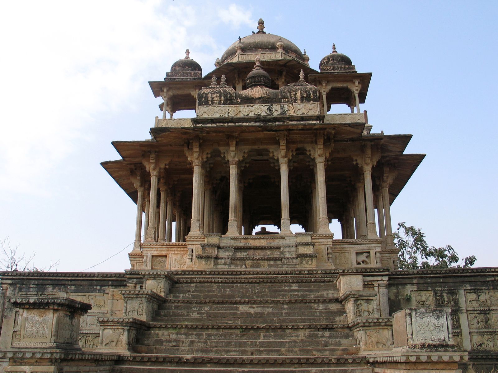 The cenotaph of eighty-four pillars in Bundi, a two-storeyed stone pavilion on a high carved platform