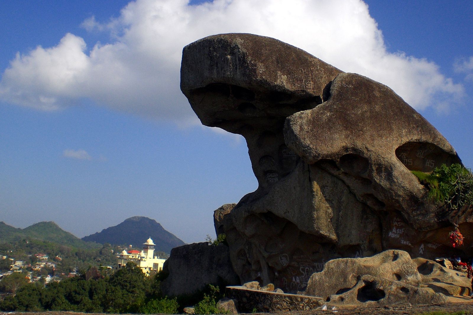 Toad Rock, a granite boulder shaped like a toad, above Nakki Lake in Mount Abu