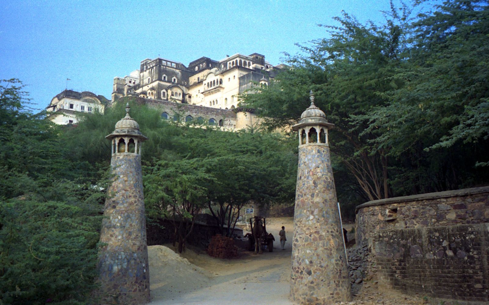 The entrance and terraced walls of Neemrana Fort-Palace on its hillside